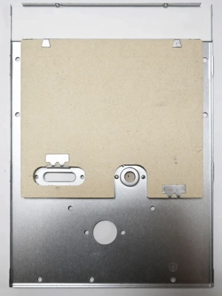 Крышка камеры сгорания 30003338D