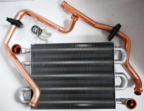 Основной теплообменник (KIT) CU 24 с трубками 65113396